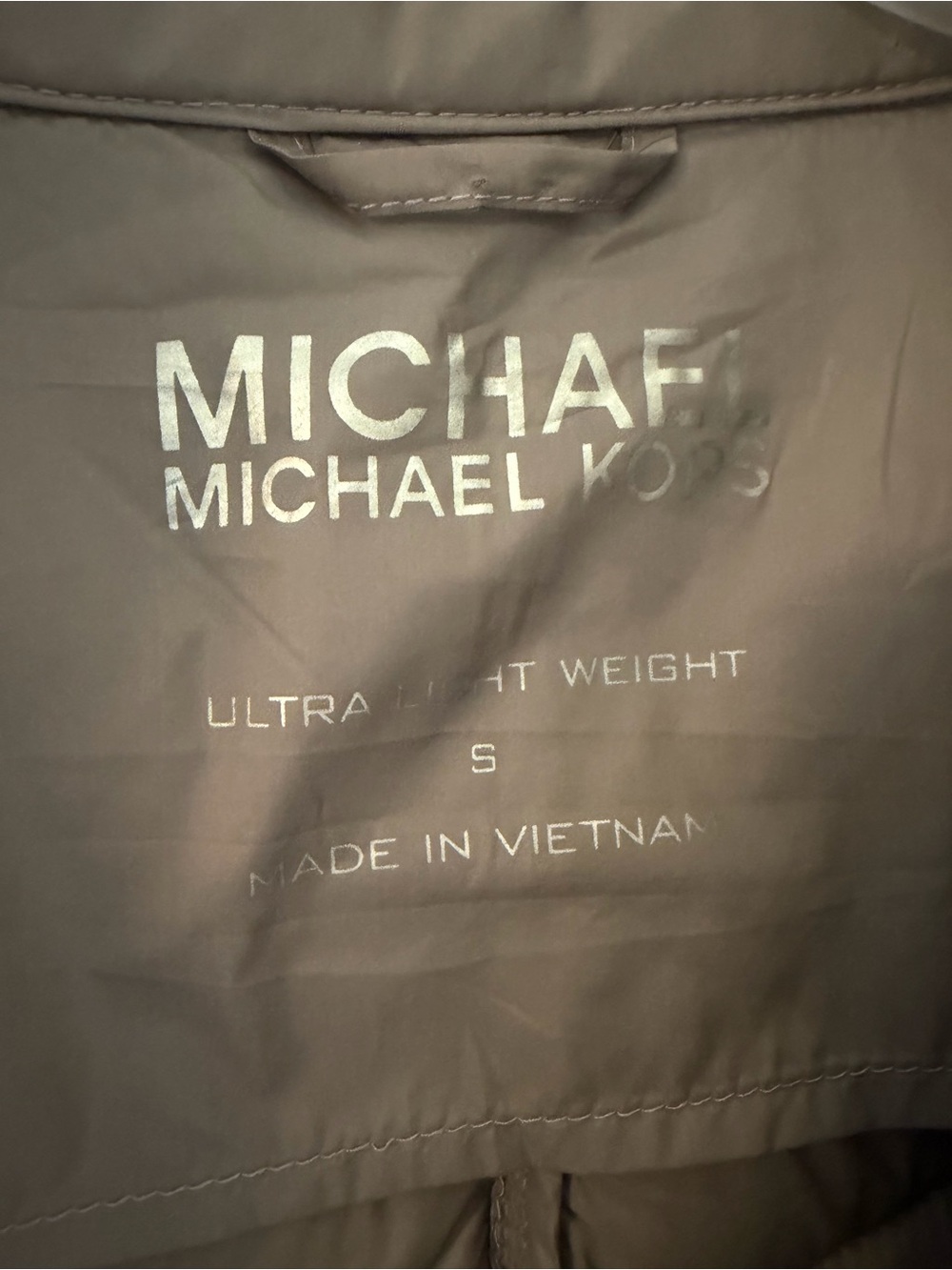 MICHAEL Michael Kors Puffer Jacket - Picture 4 of 5